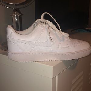White nike air forces ones